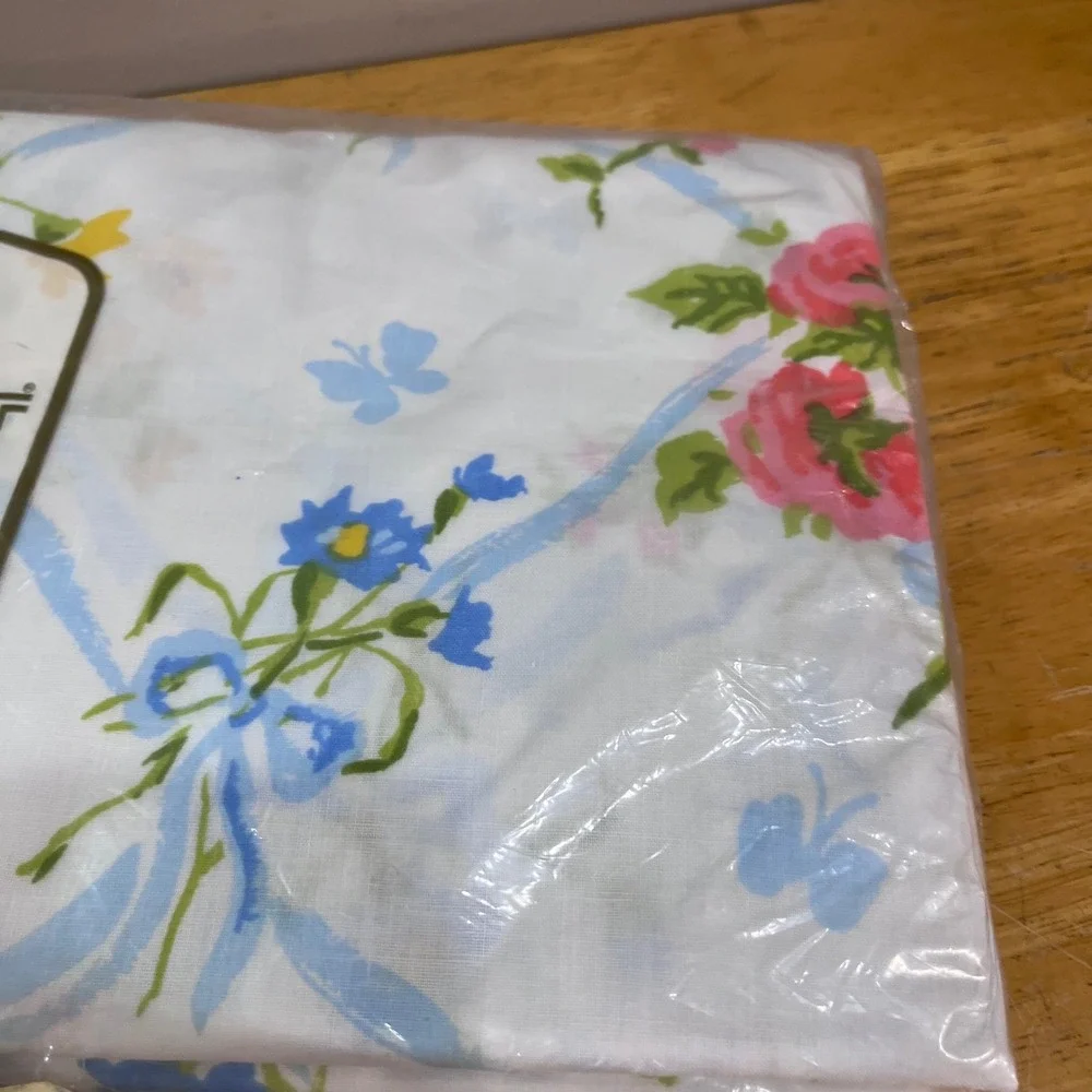 Vtg Pequot Twin Flat Sheet Floral Butterfly Blue Ribbon No-Iron Muslin USA NIP